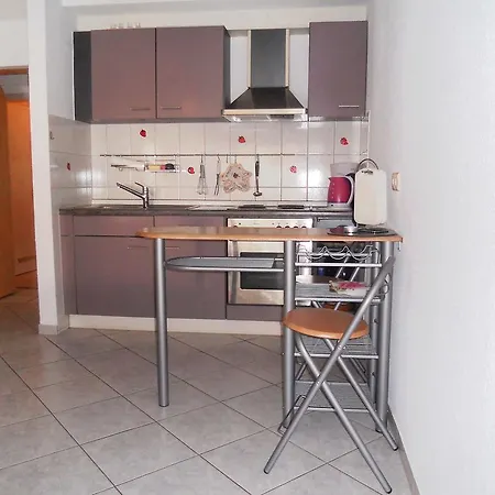 Дом отдыха Holiday Uferstrasse.2 Констанц
